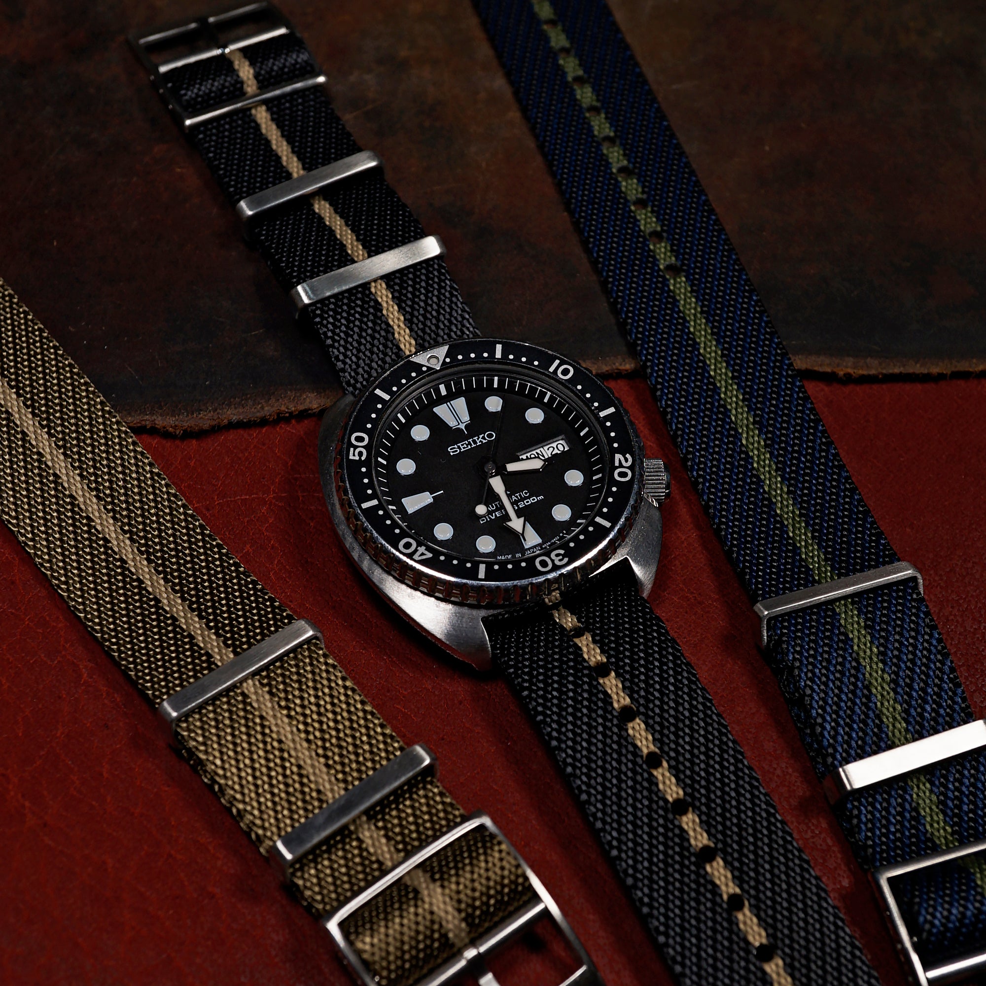 Lux Single Pass Strap in Black Sand - Nomad Watch Works SG