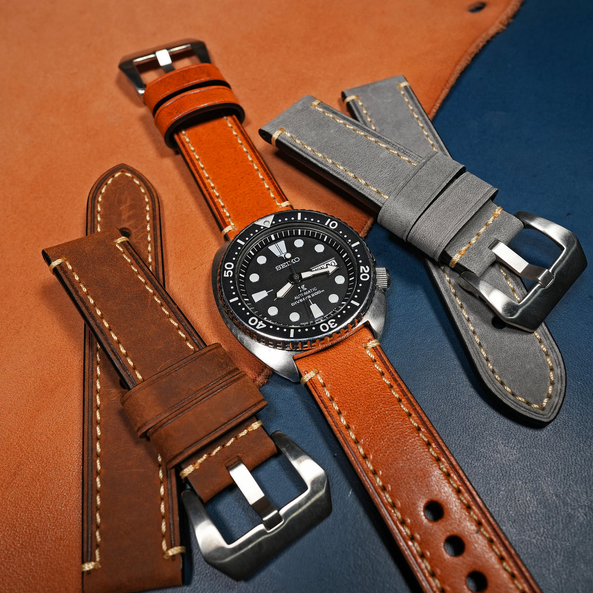 M1 Vintage Leather Watch Strap in Amber - Nomad Watch Works SG