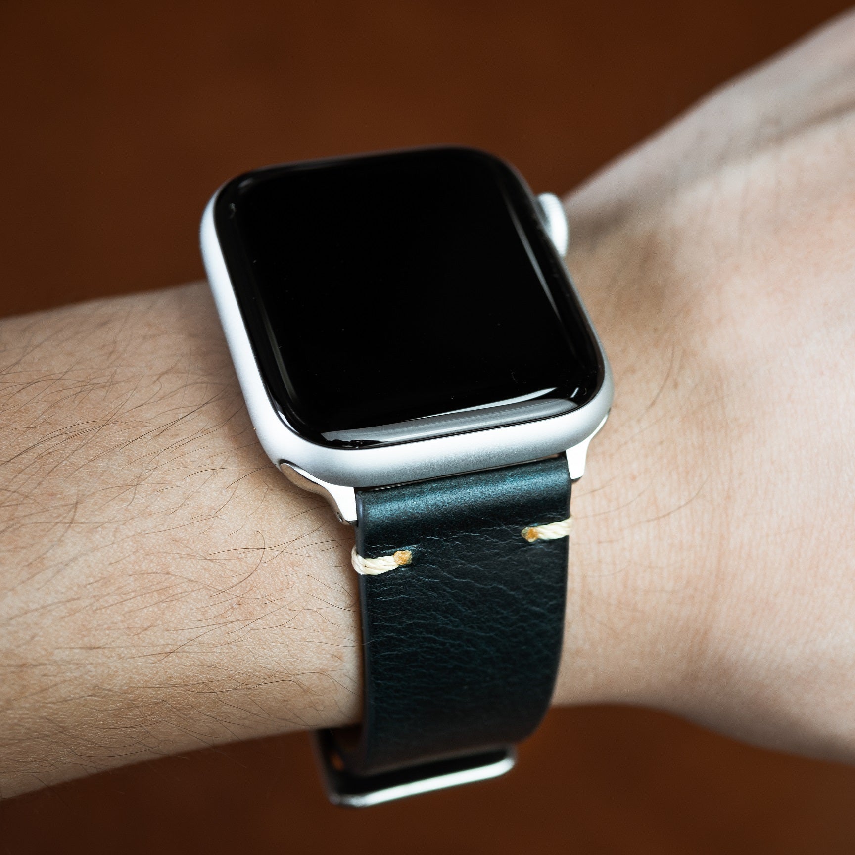 Premium Vintage Oil Waxed Leather Strap in Navy Apple Watch