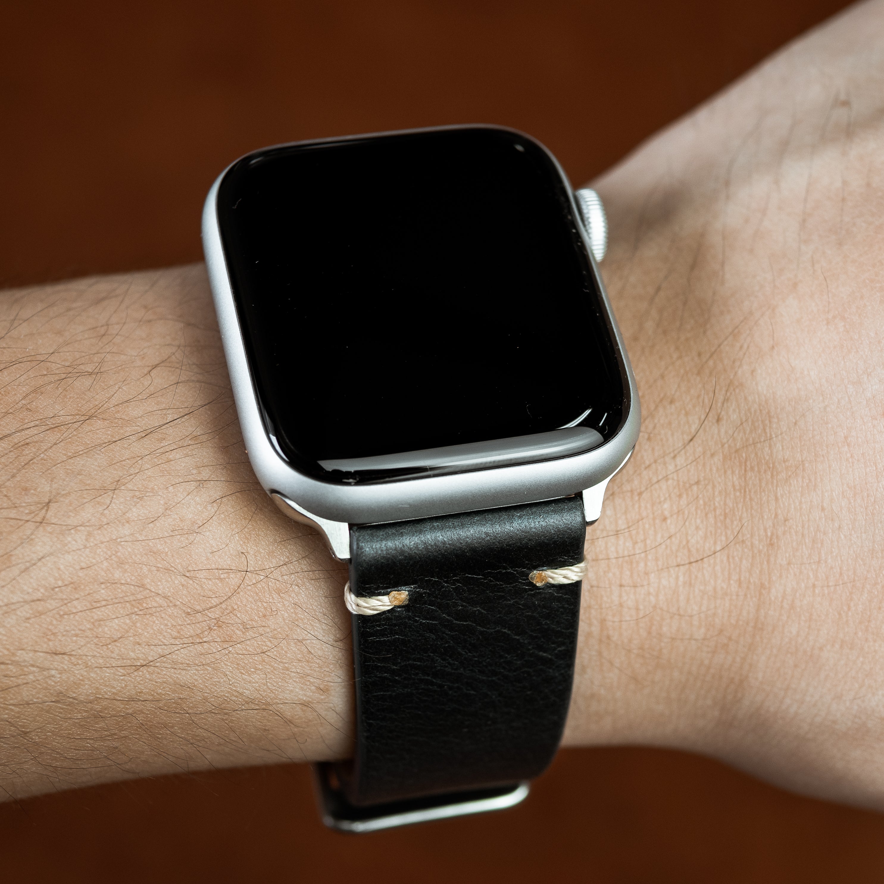 Premium Vintage Oil Waxed Leather Strap in Black Apple Watch