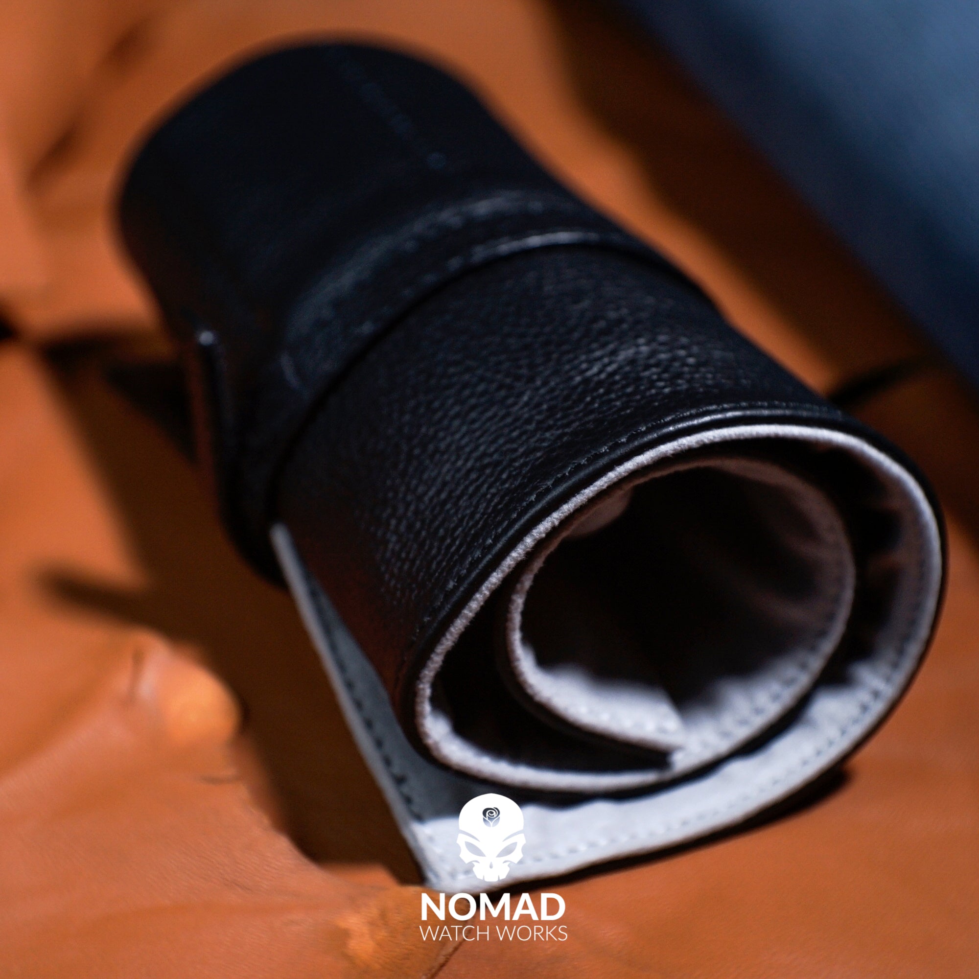 Leather Watch Roll in Black (6 Watch Slots) - Nomad watch Works