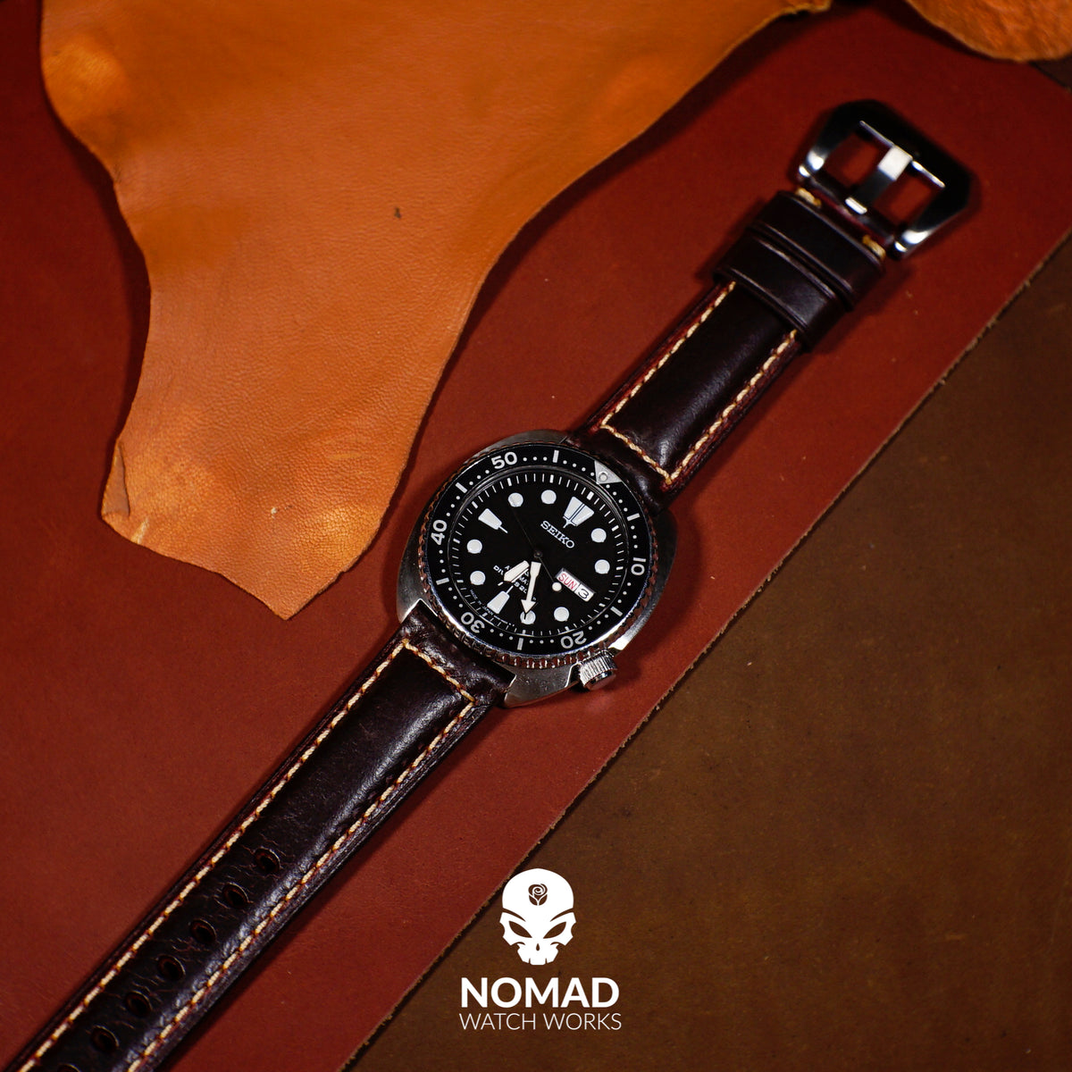 M2 Oil Waxed Leather Watch Strap in Maroon (20mm) - Nomad watch Works