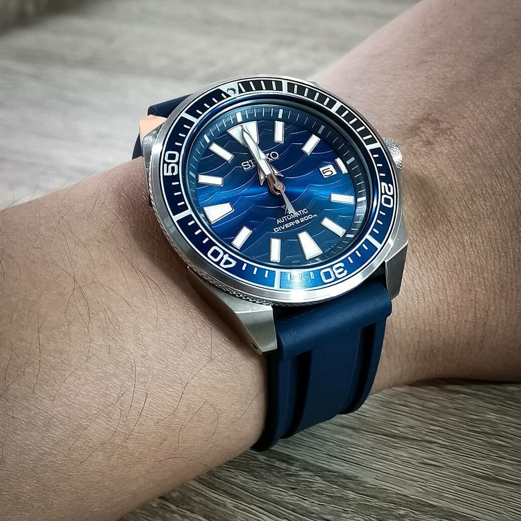 V3 Silicone Strap in Navy (20mm) - Nomad watch Works